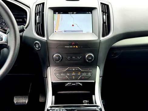 Certified 2019 Ford Edge SEL w/ Equipment Group 201A image 26