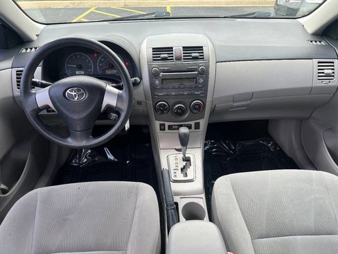 Used 2011 Toyota Corolla LE FWD image 28