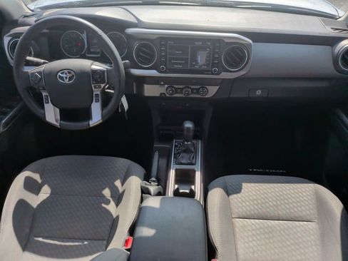 Used 2022 Toyota Tacoma SR5 w/ SR5 Appearance Package (SM) RWD image 27