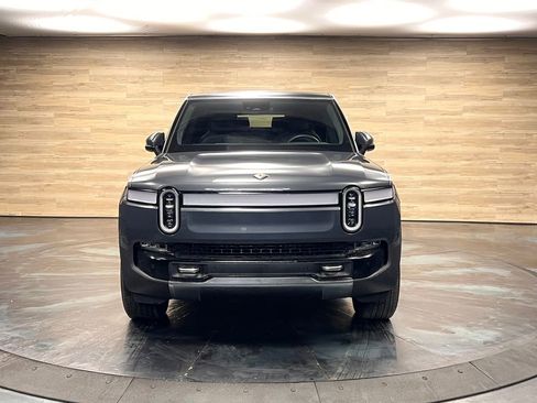 Used 2024 Rivian R1S Adventure image 25