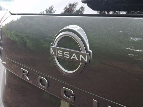 New 2026 Nissan Rogue SV AWD/4WD image 6