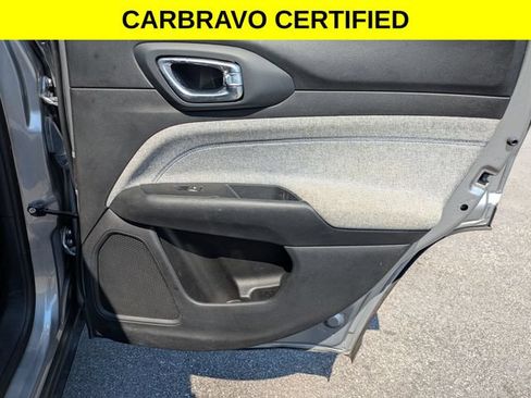 Used 2023 Jeep Compass Sport AWD/4WD image 28