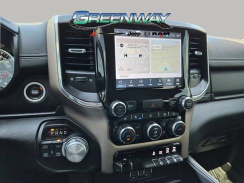 Used 2022 RAM 1500 Laramie AWD/4WD image 16