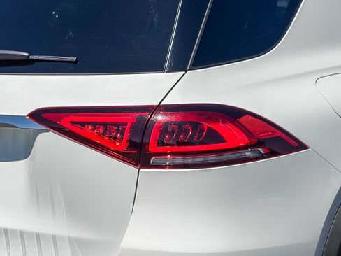 Used 2021 Mercedes-Benz GLE 350 image 8