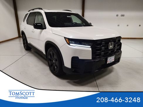 New 2026 Honda Pilot Black Edition image 1
