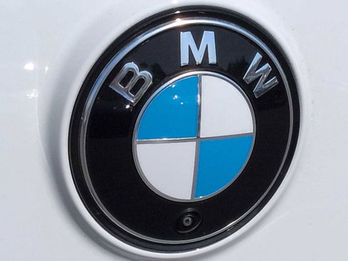 New 2026 BMW iX xDrive45 image 12