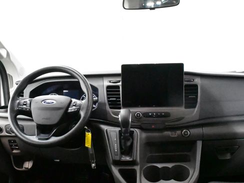 Used 2024 Ford Transit 350 XLT RWD image 9