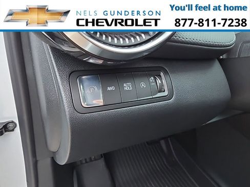 New 2026 Chevrolet Equinox LT w/ Convenience Package II image 18