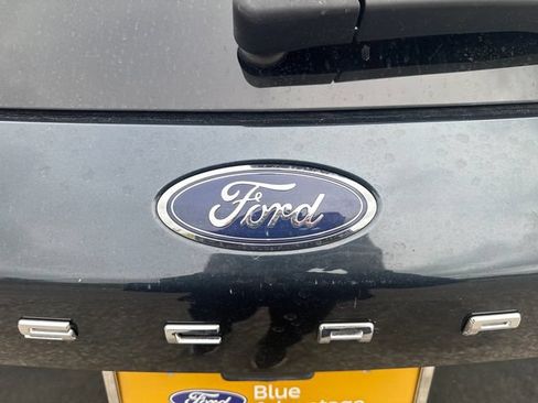 Certified 2022 Ford Escape SEL AWD/4WD image 37