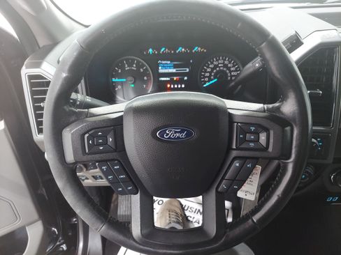Used 2018 Ford F150 XLT w/ Equipment Group 302A Luxury AWD/4WD image 7