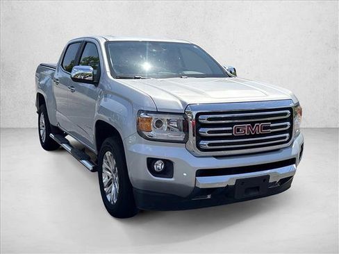 Used 2017 GMC Canyon SLT w/ Driver Alert Package RWD image 3