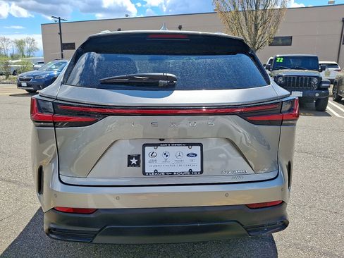 Used 2025 Lexus NX 350 AWD w/ Accessory Package (2T) image 5