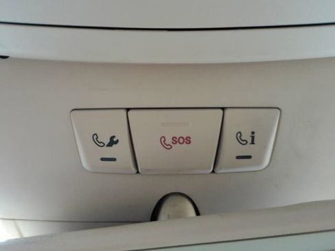 Used 2015 Mercedes-Benz SL 550 image 52