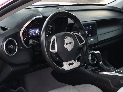 Used 2020 Chevrolet Camaro LT image 12