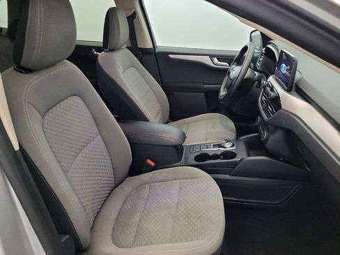 Used 2020 Ford Escape SE FWD image 21