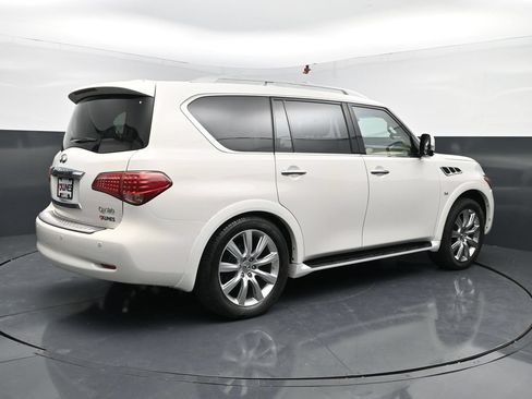 Used 2014 INFINITI QX80 4WD w/ Theater Package image 7