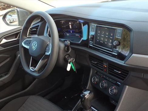 Certified 2023 Volkswagen Jetta S image 12