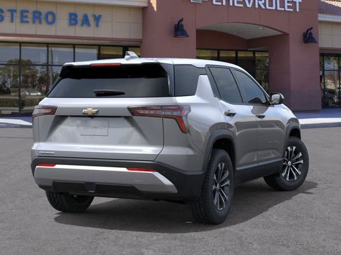 New 2026 Chevrolet Equinox LT image 4