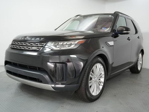 Used 2017 Land Rover Discovery HSE image 3
