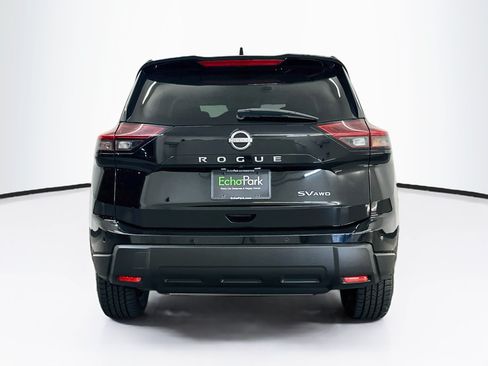 Used 2024 Nissan Rogue SV AWD/4WD image 7