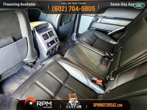 Used 2018 Land Rover Range Rover Sport HSE image 40