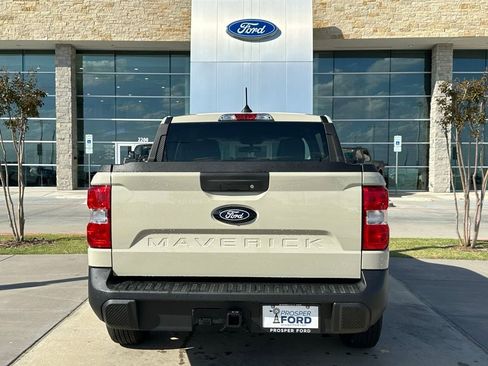 New 2025 Ford Maverick XLT w/ Equipment Group 302A image 45