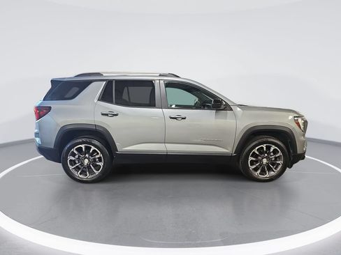 Used 2025 GMC Terrain Elevation w/ Elevation Premium Package AWD/4WD image 2