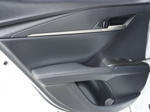 Used 2025 Toyota Camry XSE image 12