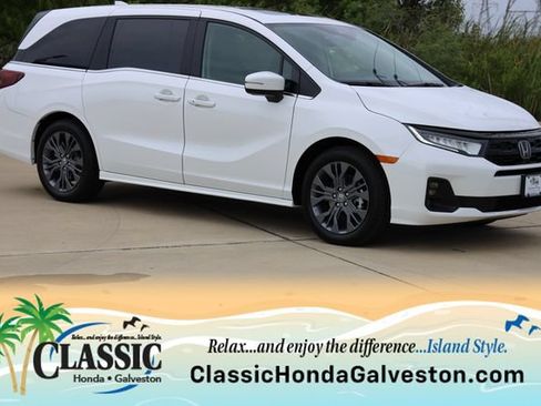 New 2026 Honda Odyssey Touring image 1