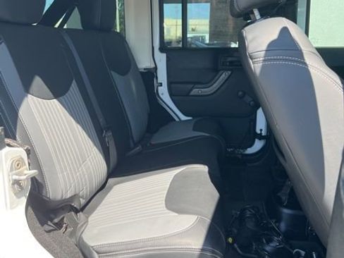 Used 2013 Jeep Wrangler Unlimited Sport AWD/4WD image 14