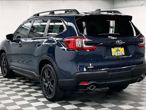 Used 2025 Subaru Ascent Onyx Edition w/ Popular Package #2 AWD/4WD image 2