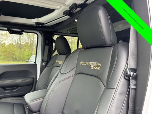 Used 2025 Jeep Wrangler Unlimited Rubicon 392 AWD/4WD image 6