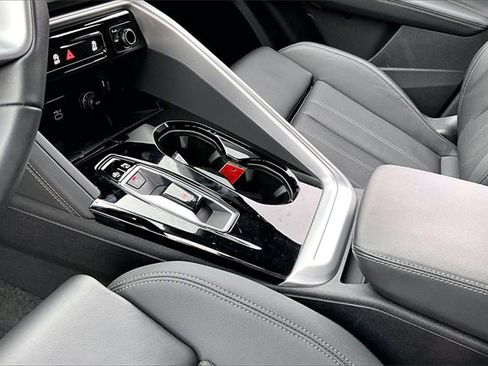 Used 2025 Audi Q5 Premium Plus w/ Premium Plus image 14