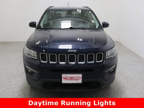 Used 2018 Jeep Compass Latitude w/ Popular Equipment Group image 3