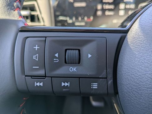 New 2026 Nissan Kicks SR image 23