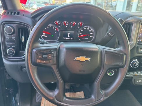 Used 2023 Chevrolet Silverado 1500 Custom image 23
