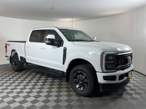 Used 2023 Ford F350 Lariat w/ Sport Appearance Package AWD/4WD image 3