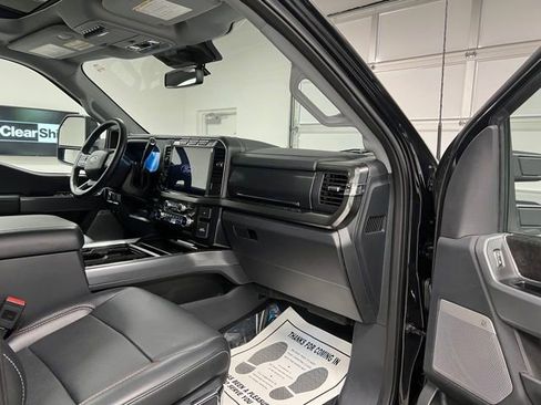 Used 2024 Ford F350 Lariat w/ Lariat Ultimate Package AWD/4WD image 56