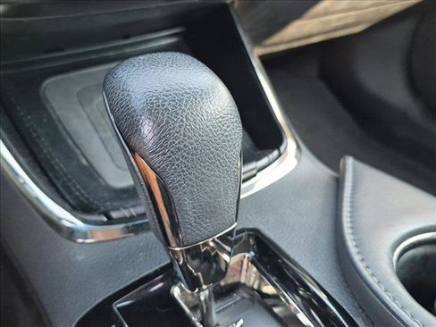 Used 2016 Toyota Avalon XLE Premium FWD image 10