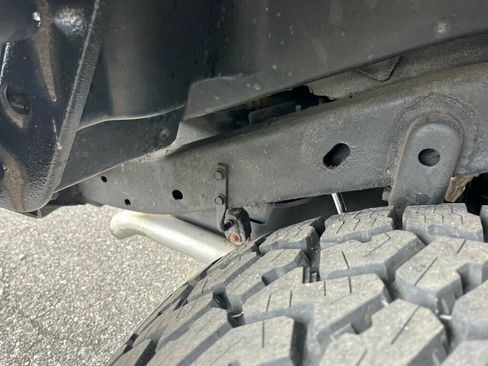 Used 2004 Jeep Wrangler Sport w/ Dual Top Group image 17