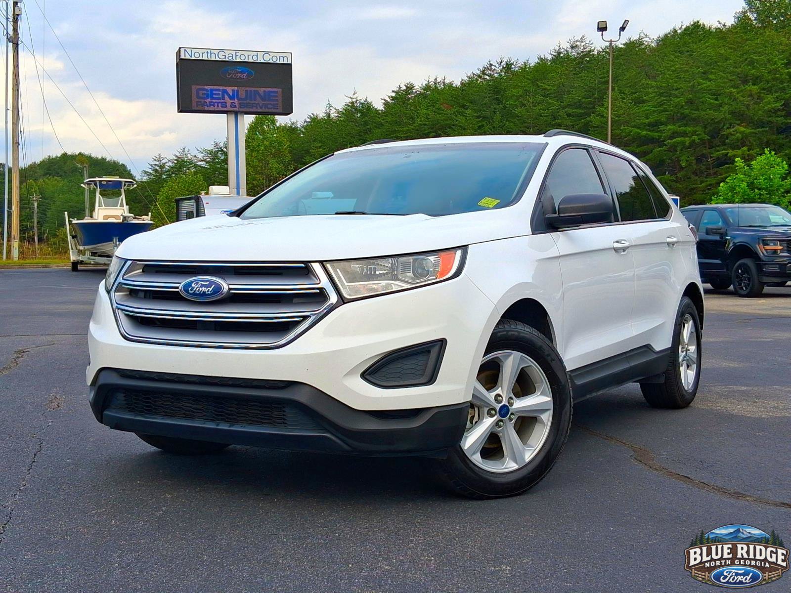 Used 2016 Ford Edge SE FWD image 1