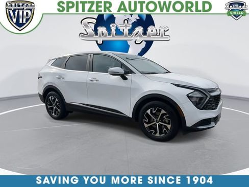 Certified 2023 Kia Sportage EX image 2