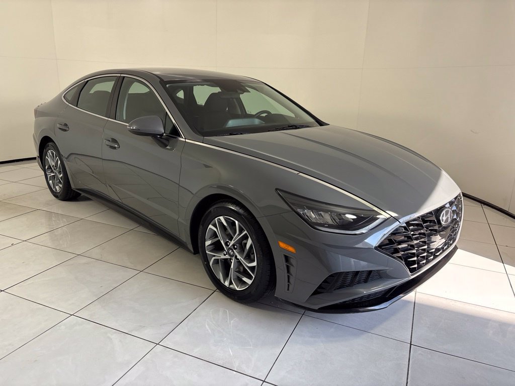 Used 2022 Hyundai Sonata SEL w/ Preferred Accessory Package FWD image 7