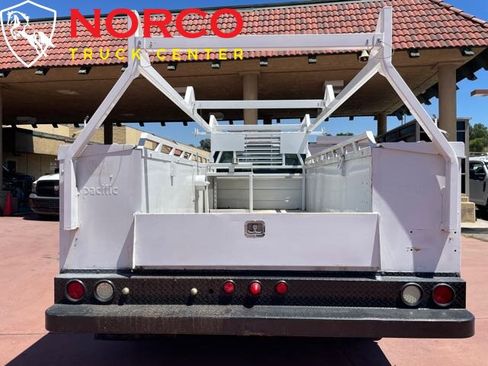 Used 2015 Chevrolet Silverado 3500 W/T w/ Snow Plow Prep Package image 7