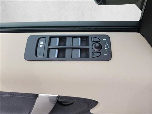 Used 2025 Land Rover Discovery Sport S AWD/4WD image 27