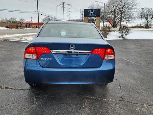 Used 2010 Honda Civic DX-VP image 10