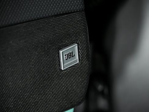 Used 2021 Ferrari 812 GTS RWD image 34