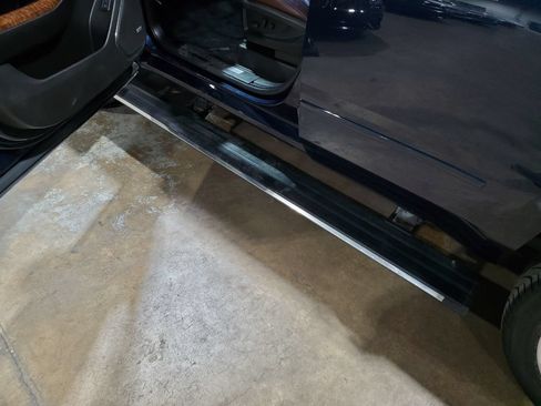 Used 2019 Chevrolet Tahoe Premier w/ Premier Plus Edition RWD image 44