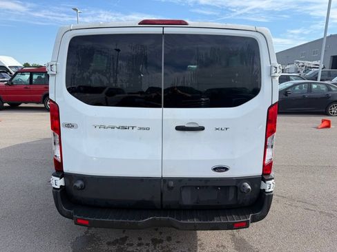 Used 2016 Ford Transit 350 XLT RWD image 17