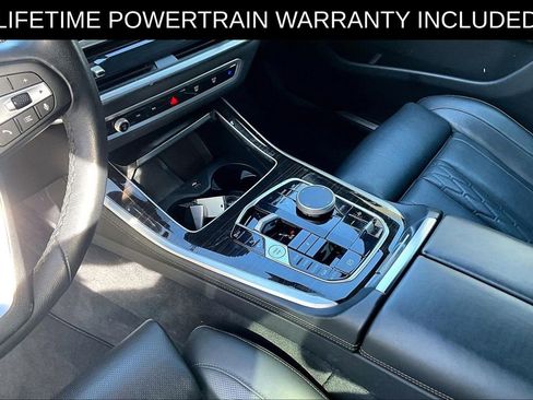 Used 2025 BMW X5 xDrive50e image 14